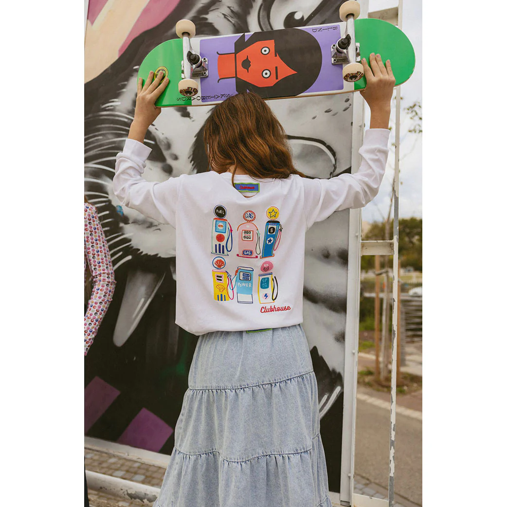 Clubhouse Loose Star Tee - Image 4