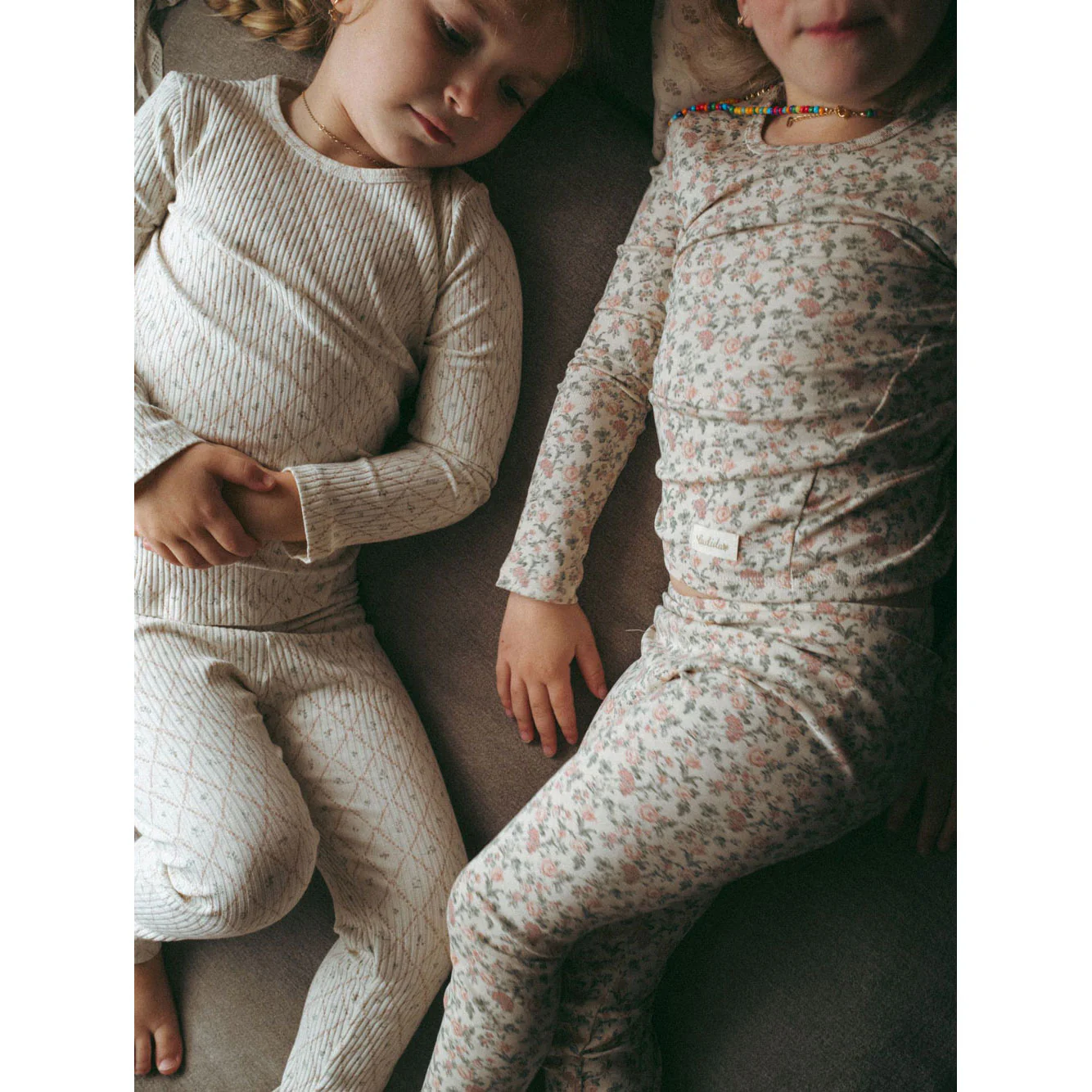 Ladida Layette Mauve Fairytale Pajamas - Image 3