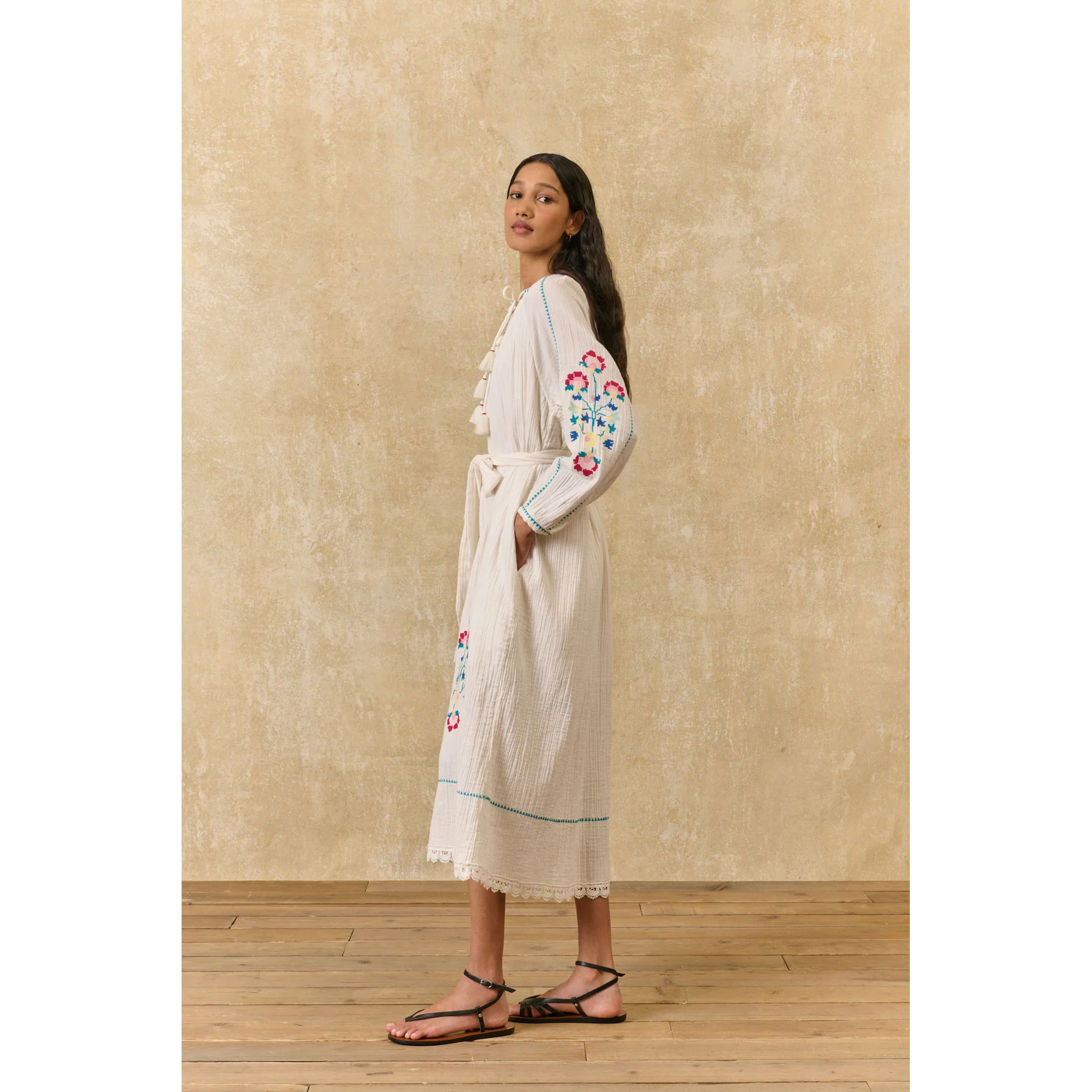 Louise Misha Off White Marta Womens Dress - Image 4