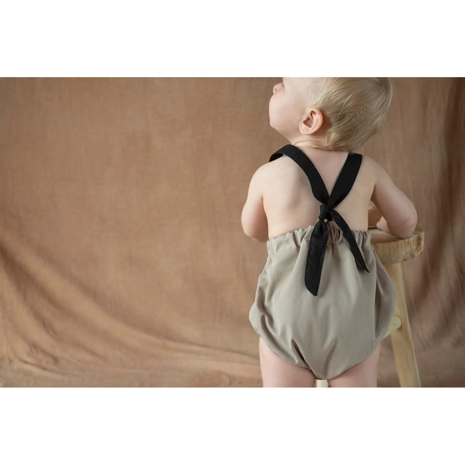 Popelin Taupe Linen Dungarees - Image 4